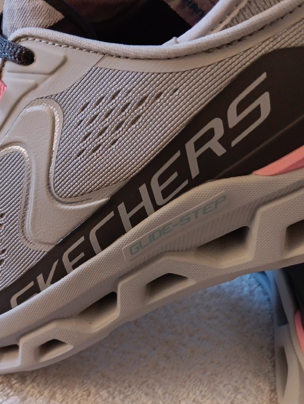 NWOT Skechers Slip Ins Glide Steps - Picture 10 of 16